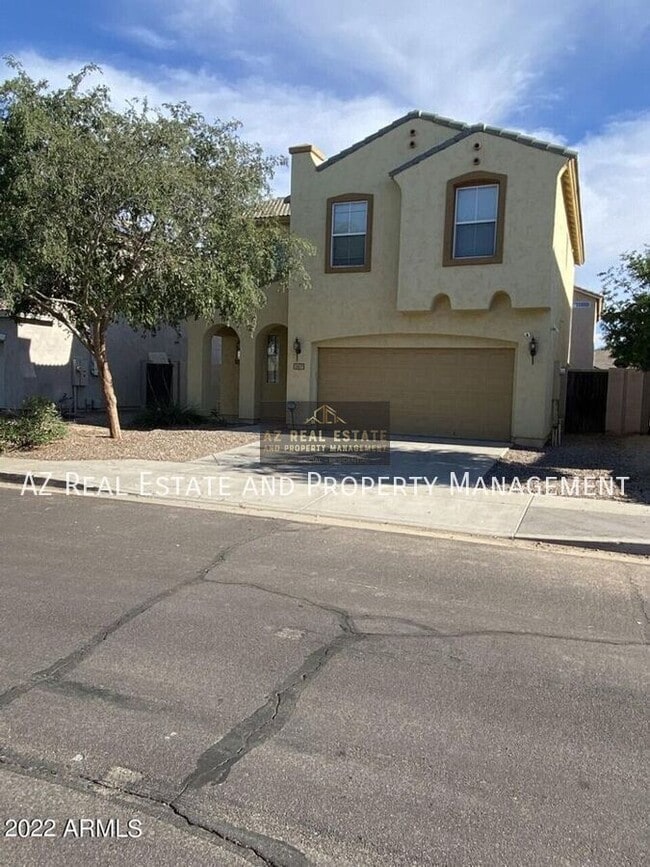 1027 E La Salle St