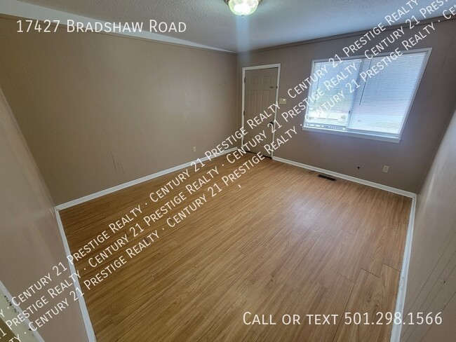 17427 Bradshaw Rd in Little Rock, AR - Building Photo - Building Photo