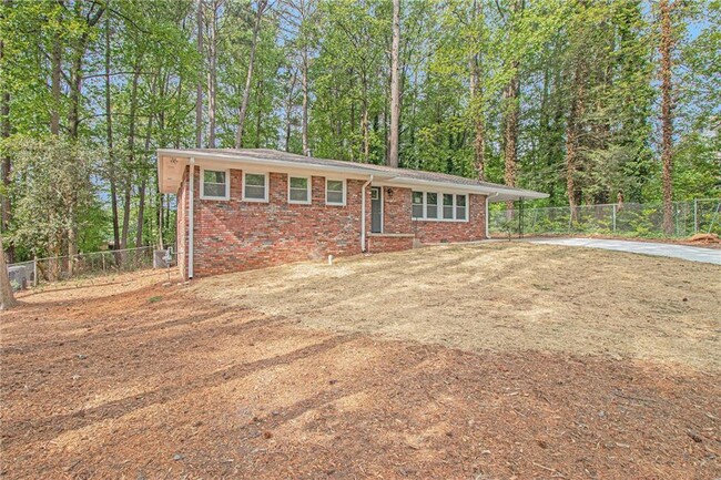 1933 Radar Rd NE in Atlanta, GA - Building Photo - Building Photo