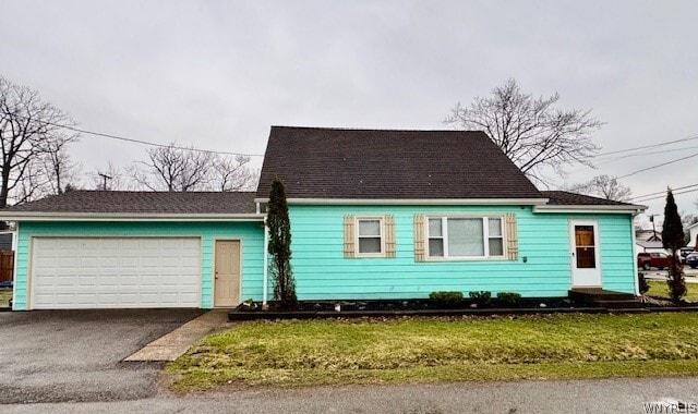 property at 9563 Oakland St