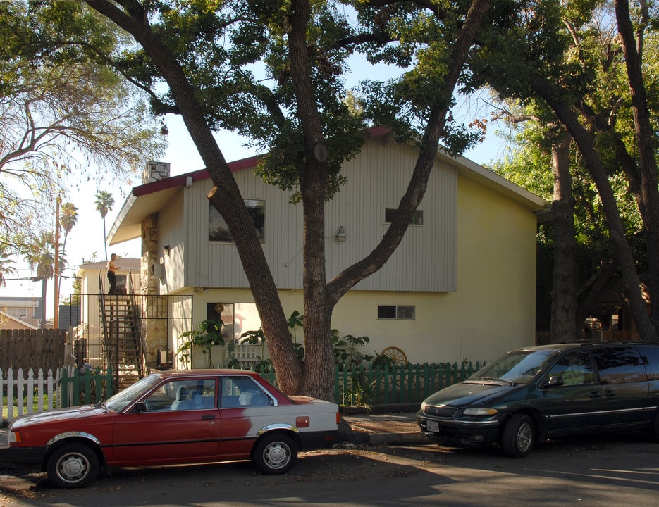 Quinn Apartments in Pomona, CA - Building Photo