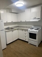 502 Somerset St W in Ottawa, ON - Building Photo - Building Photo