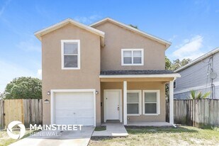 2900 Freemont Terrace S in St. Petersburg, FL - Building Photo