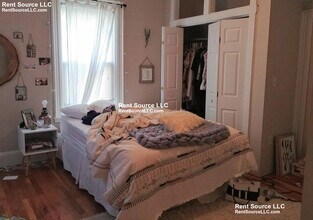44 Cameron Ave, Unit 2 in Somerville, MA - Building Photo - Building Photo