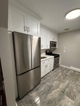 282 16th St in Babylon, NY - Building Photo - Building Photo