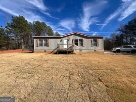 1425 Dowdy Rd in Roopville, GA - Building Photo