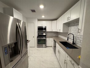 1203 Rock Canyon Dr in Katy, TX - Building Photo - Building Photo