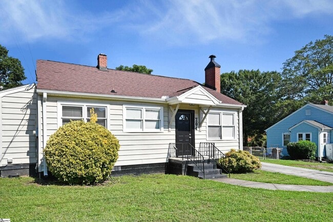 204 Parkins Mill Rd in Greenville, SC - Building Photo - Building Photo