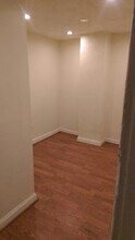 108 Hyde Park Ave, Unit 1 in Boston, MA - Foto de edificio - Building Photo