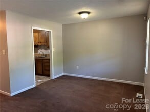 3633 Driftwood Dr in Charlotte, NC - Building Photo - Building Photo