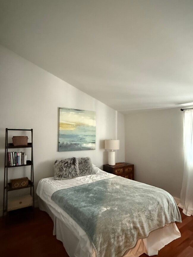 2474 S Centinela Ave in Los Angeles, CA - Building Photo - Building Photo