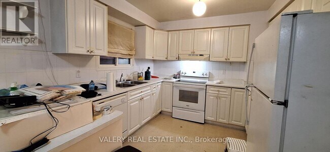 91 Green Bush Crescent in Vaughan, ON - Building Photo - Building Photo