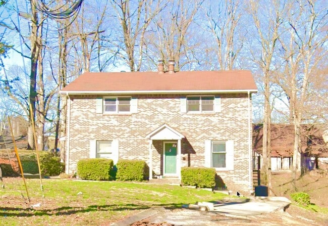 property at 328 Oriole Dr