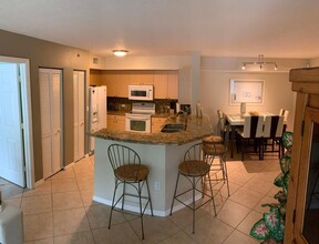 805 Villa Cir in Boynton Beach, FL - Building Photo - Building Photo