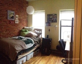 28 Symphony Rd, Unit 1 in Boston, MA - Foto de edificio - Building Photo