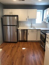 6704 Kenwood Forest Ln in Bethesda, MD - Building Photo - Building Photo