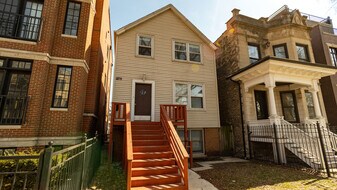 3729 N Clifton Ave in Chicago, IL - Building Photo