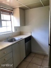 8600 SW 109th Ave in Miami, FL - Building Photo - Building Photo