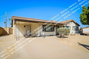 1314 N 70th St in Scottsdale, AZ - Building Photo