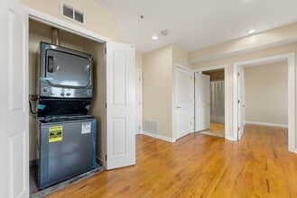 605 New York Ave in Union City, NJ - Building Photo - Building Photo