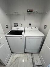 2212 NW 171st Ter in Pembroke Pines, FL - Building Photo - Building Photo
