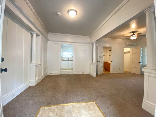 1338 N Hunter St in Stockton, CA - Building Photo - Building Photo