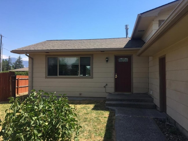 520 N 19th Ave in Bozeman, MT - Foto de edificio - Building Photo