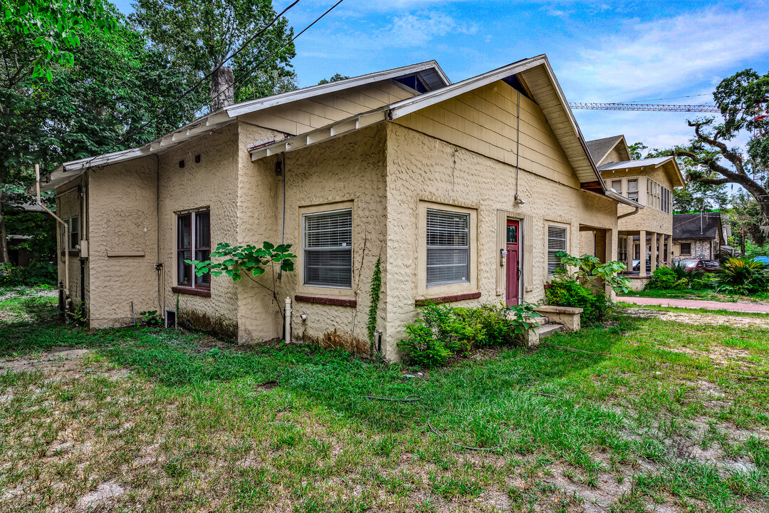 201 NW 10th St in Gainesville, FL - Foto de edificio