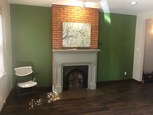 1827 Wharton St, Unit #1  First FLoor