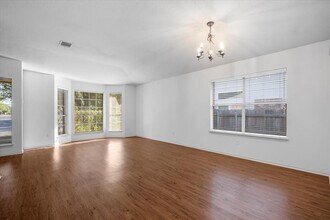4467 Bremner Dr in Austin, TX - Building Photo - Building Photo