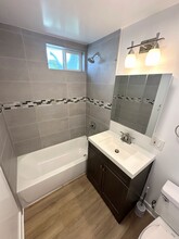 1656 Ricardo St in Los Angeles, CA - Building Photo - Building Photo