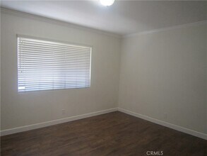 18639 Liggett St in Los Angeles, CA - Foto de edificio - Building Photo