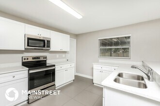 7733 Range Dr in Orlando, FL - Building Photo - Building Photo