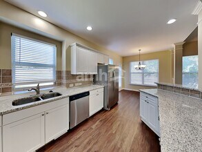 1213 Travelers Pl in Hermitage, TN - Foto de edificio - Building Photo