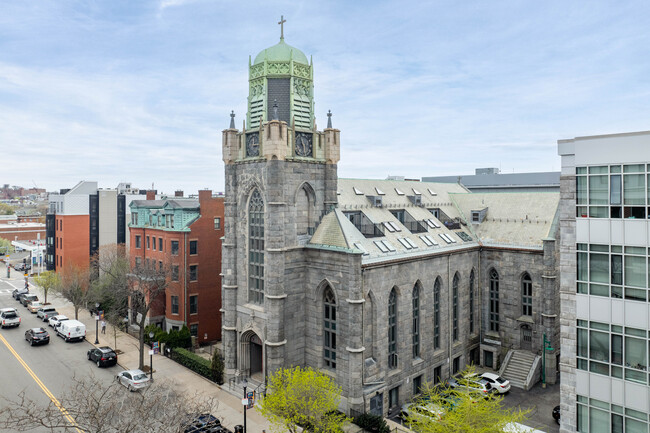 45 W Broadway in Boston, MA - Foto de edificio - Building Photo