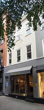 387 Bleecker St in New York, NY - Building Photo - Building Photo