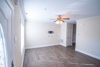 614 N Center St in Johnson City, TN - Building Photo - Building Photo