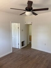 918 Preston St, Unit 103 in Tallahassee, FL - Building Photo - Building Photo