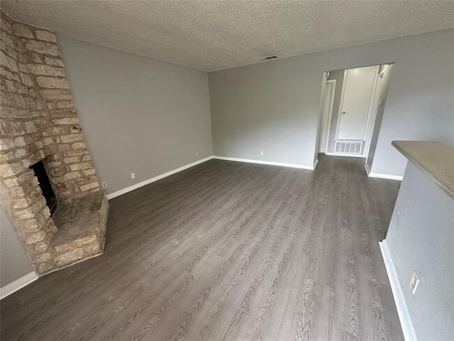 9808 Roxanna Dr in Austin, TX - Building Photo - Building Photo