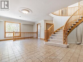4282 Vivian Rd in Whitchurch-Stouffville, ON - Building Photo - Building Photo
