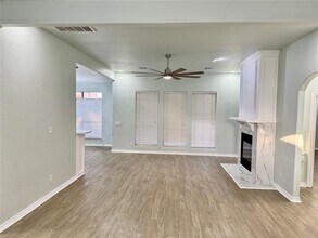 10504 Walnut Hollow Dr in Oklahoma City, OK - Building Photo - Building Photo