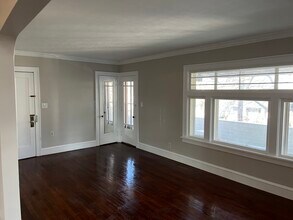 1568 Larchmont Ave in Lakewood, OH - Building Photo - Building Photo