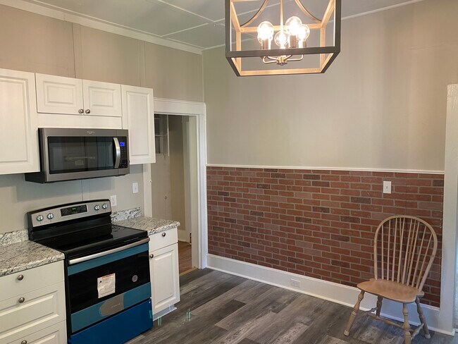 817 Richmond St in Tallahassee, FL - Building Photo - Building Photo