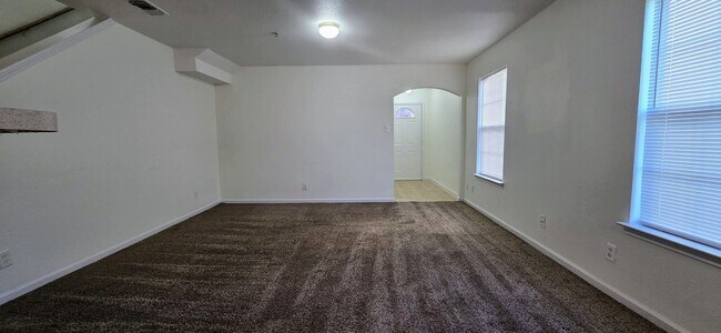 10010 Vasso View in Converse, TX - Building Photo - Building Photo