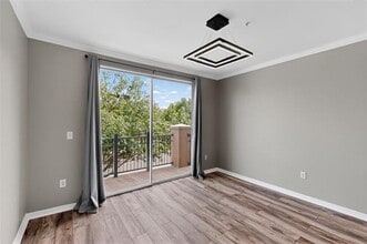 330 Las Colinas Blvd E in Irving, TX - Building Photo - Building Photo