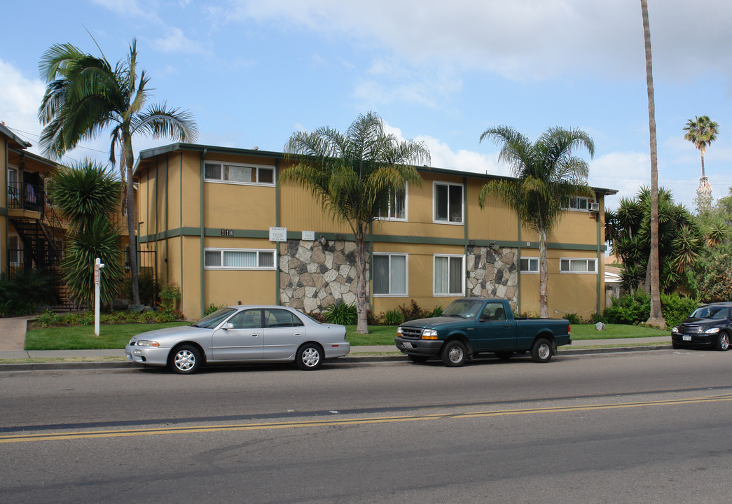 116 Palm Ave in National City, CA - Building Photo