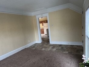 629 Otter Ave in Oshkosh, WI - Building Photo - Building Photo