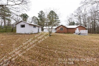 8152 Hopewell Rd in Bessemer, AL - Building Photo - Building Photo
