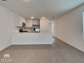 415 Indian Blossom, Unit 0802-A in San Antonio, TX - Foto de edificio - Building Photo