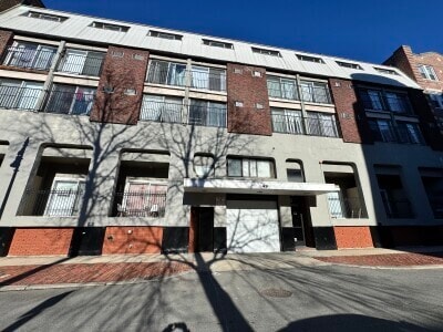 21 Symphony Rd, Unit 46 in Boston, MA - Foto de edificio - Building Photo